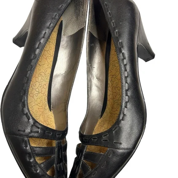 Kenneth Cole Reaction “Maxed Out” Size 9M Black Leather Heels - Picture 11 of 11